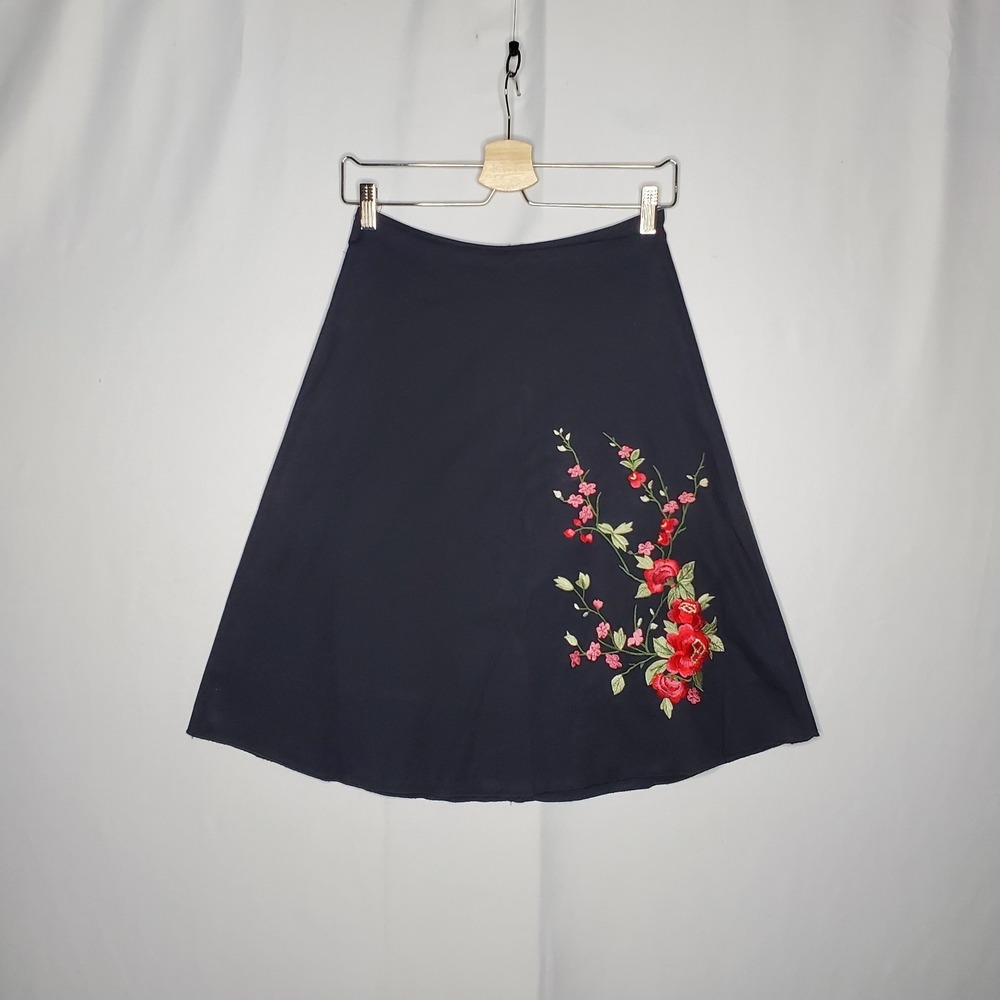 Rubber Ducky Productions Vtg Black Embroidered Mini Skirt Small Romantic Flowers
